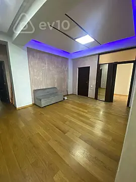 Kirayə verilir 3 otaqlı yeni tikili 110 m²