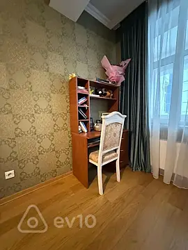 Kirayə verilir 3 otaqlı yeni tikili 110 m²