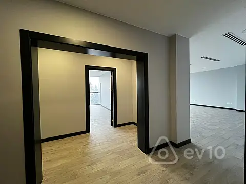 Kirayə verilir 1 otaqlı ofis 78 m²