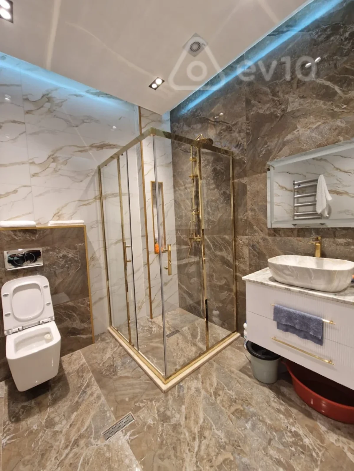 Kirayə verilir 3 otaqlı yeni tikili 100 m²