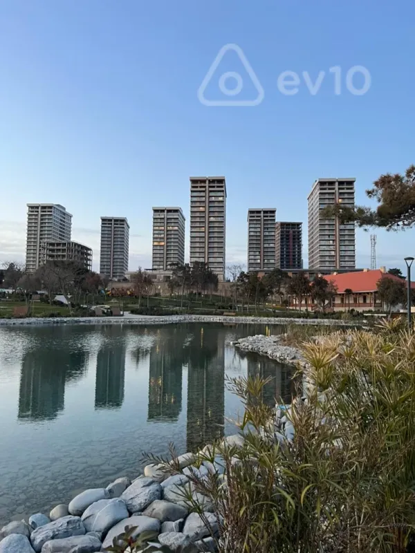 Kirayə verilir 2 otaqlı yeni tikili 160 m²