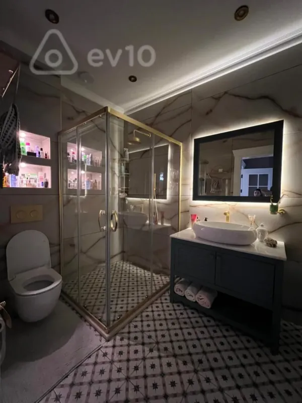 Kirayə verilir 2 otaqlı yeni tikili 160 m²