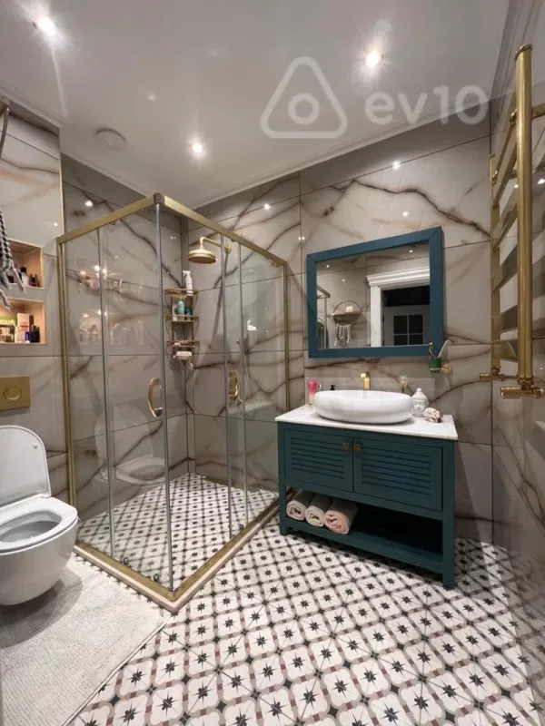 Kirayə verilir 2 otaqlı yeni tikili 160 m²