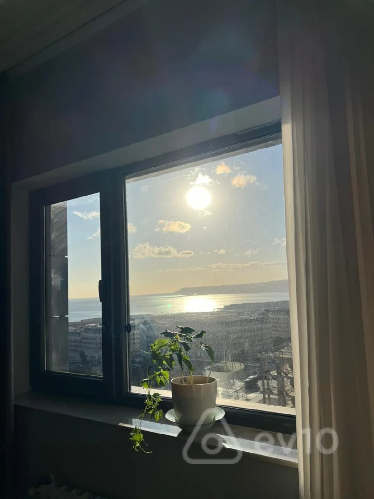 Kirayə verilir 2 otaqlı yeni tikili 160 m²