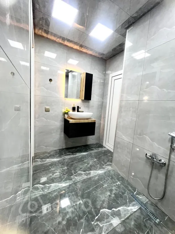 Satılır 3 otaqlı yeni tikili 95 m²