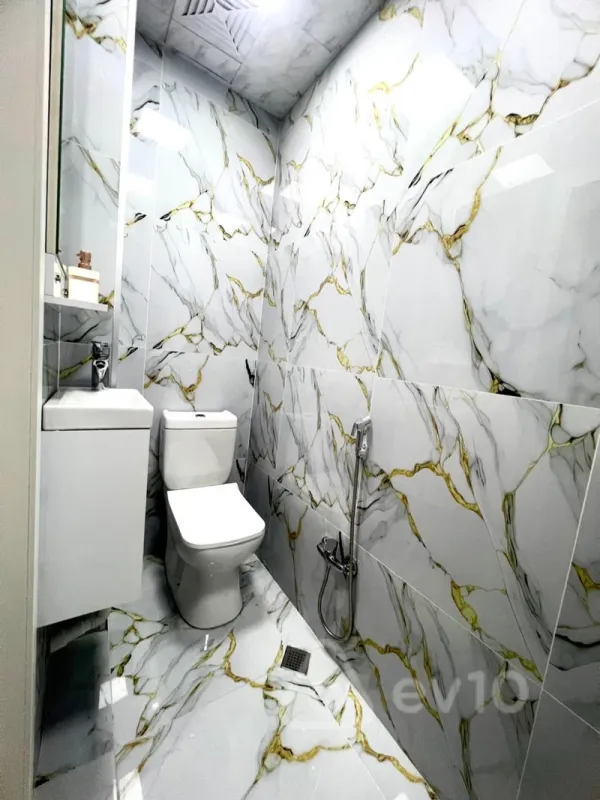 Satılır 3 otaqlı yeni tikili 95 m²