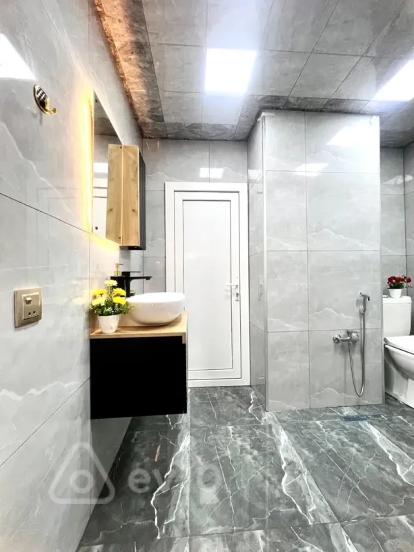Satılır 3 otaqlı yeni tikili 95 m²