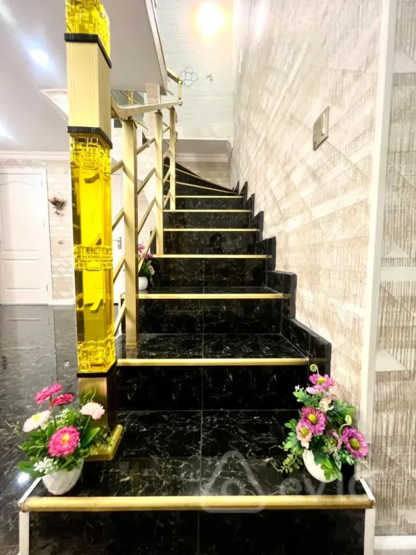 Satılır 3 otaqlı yeni tikili 95 m²