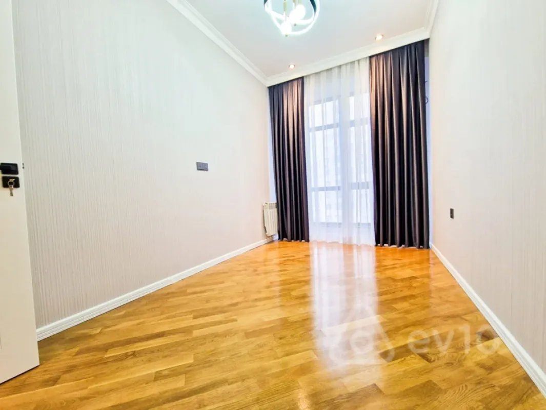 Satılır 2 otaqlı yeni tikili 63 m²