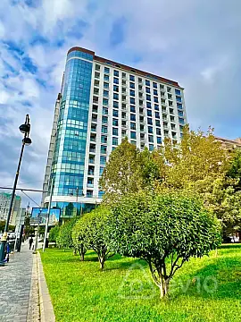 Kirayə verilir 2 otaqlı yeni tikili 75 m²