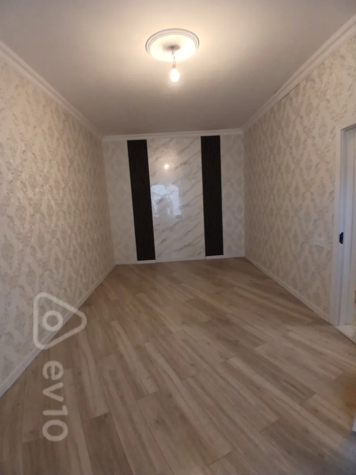 Satılır 4 otaqlı həyət evi 100 m²