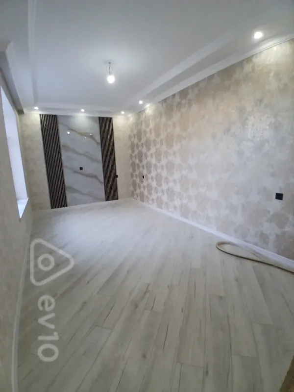 Satılır 5 otaqlı həyət evi 190 m²