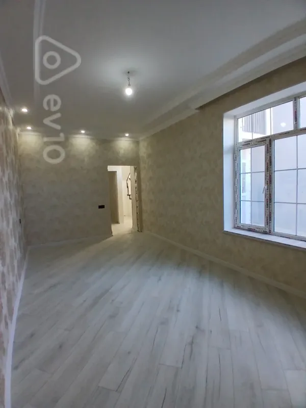 Satılır 5 otaqlı həyət evi 190 m²