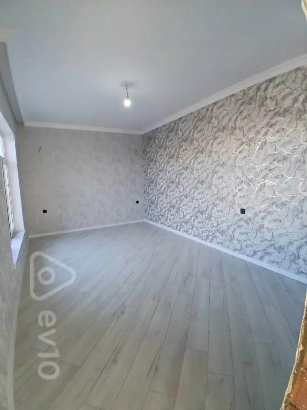 Satılır 5 otaqlı həyət evi 190 m²