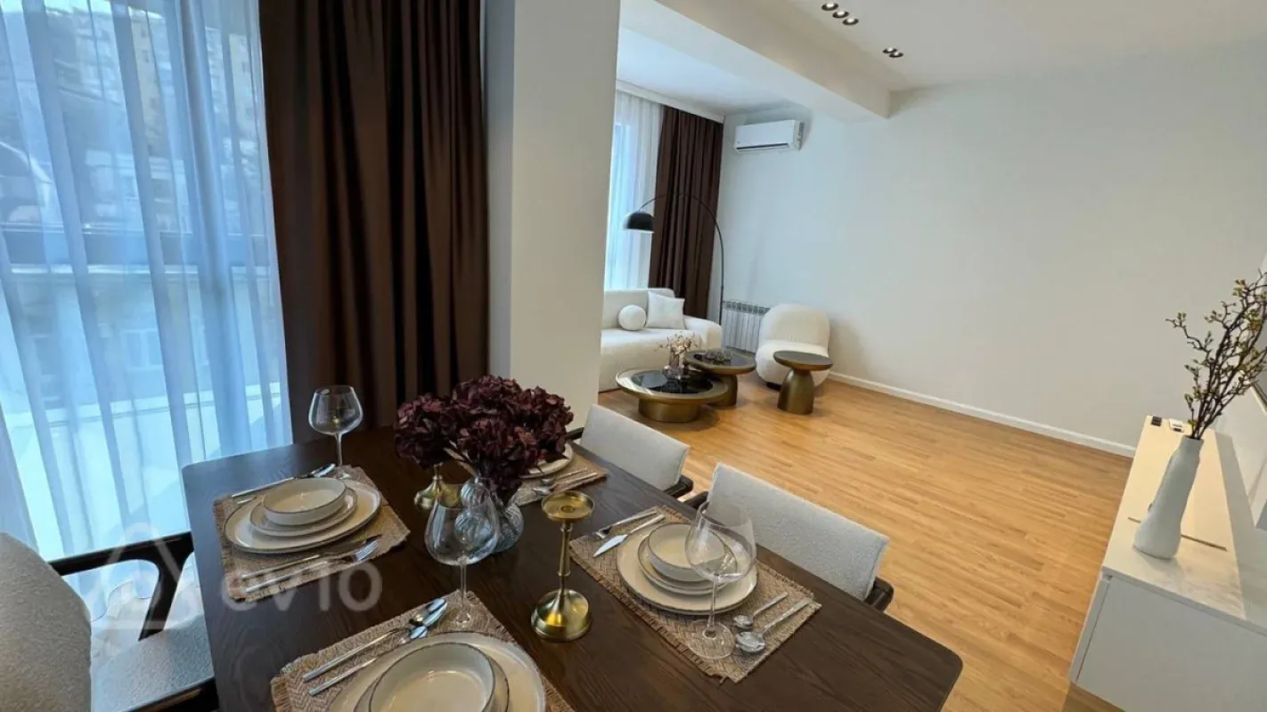 Kirayə verilir 2 otaqlı yeni tikili 90 m²