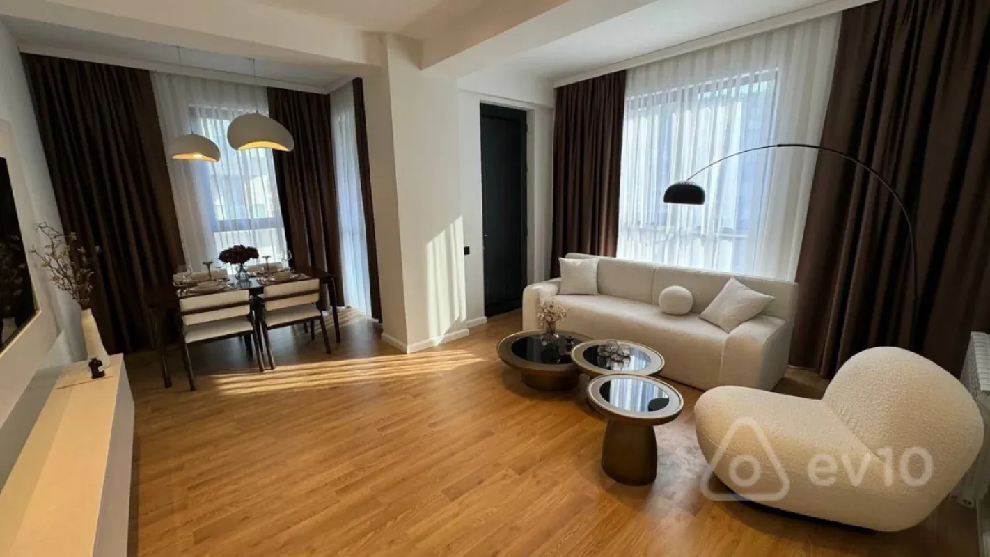 Kirayə verilir 2 otaqlı yeni tikili 90 m²