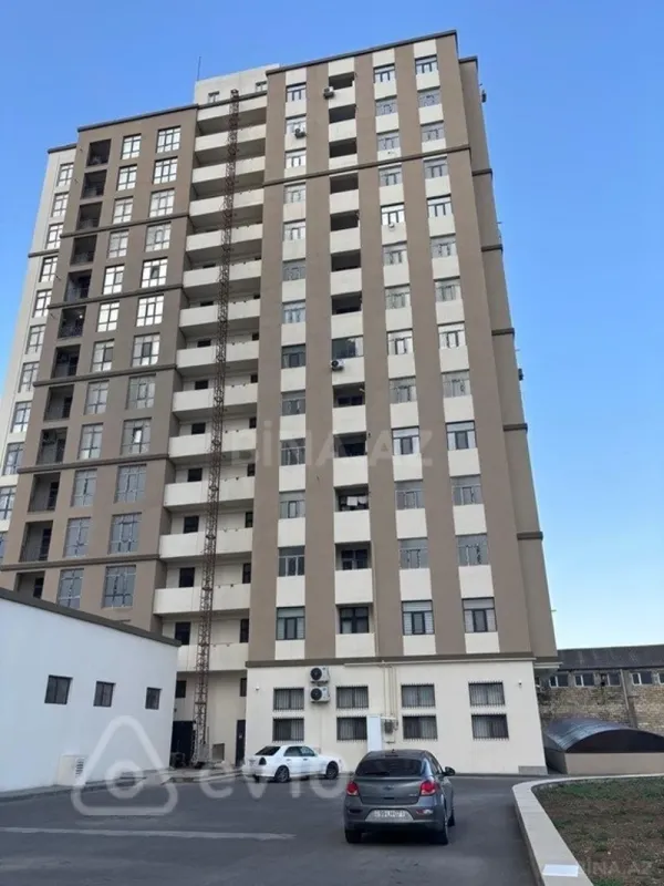 Kirayə verilir 2 otaqlı yeni tikili 82 m²