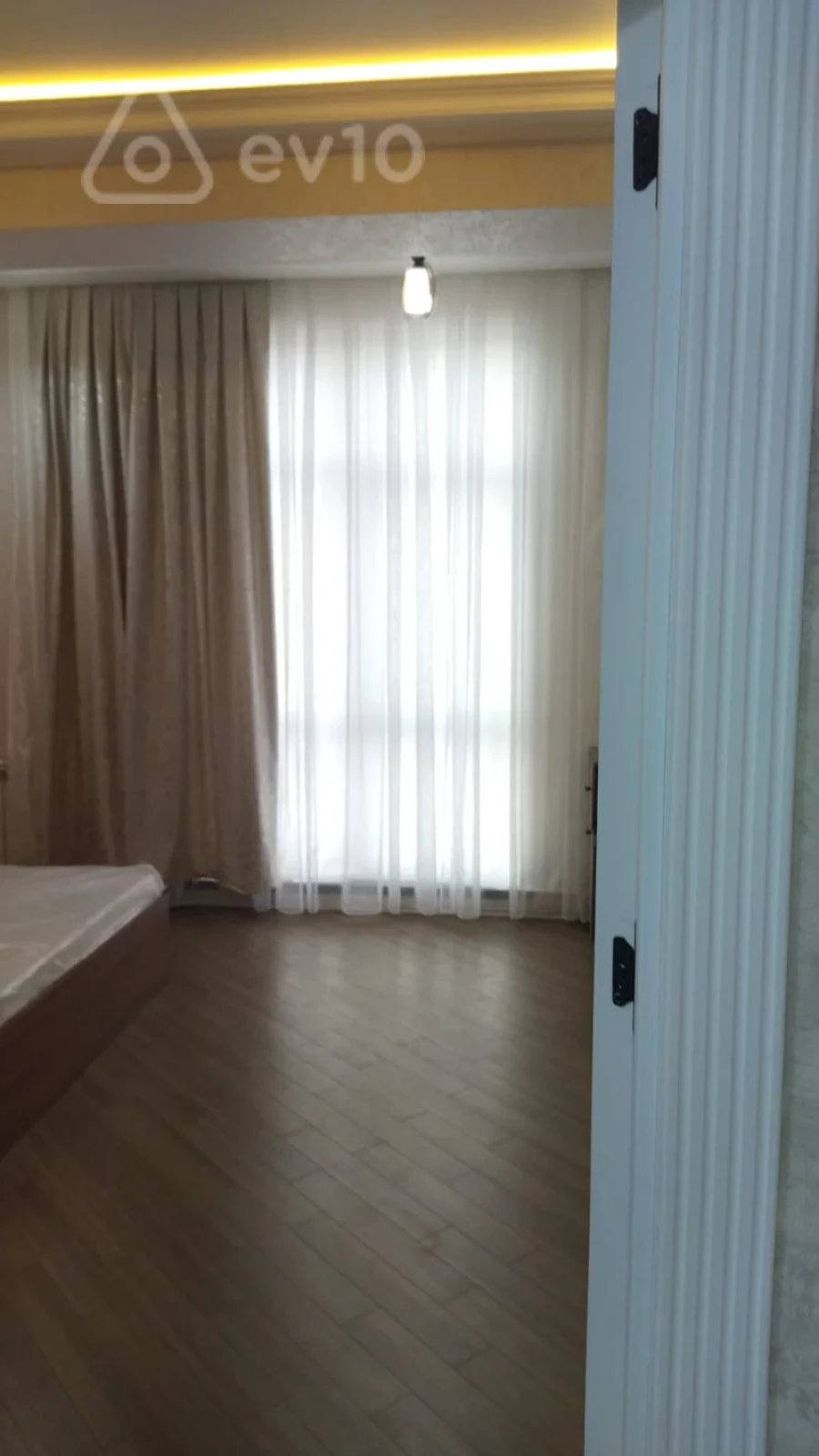 Kirayə verilir 2 otaqlı yeni tikili 82 m²