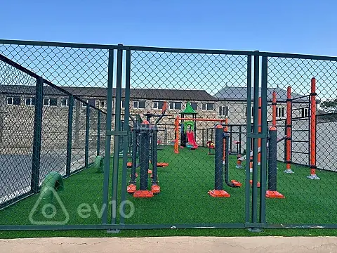 Kirayə verilir 2 otaqlı yeni tikili 82 m²