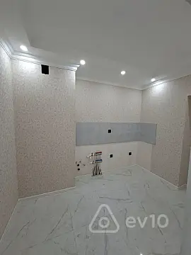 Satılır 3 otaqlı yeni tikili 80 m²