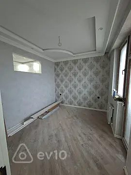 Satılır 3 otaqlı yeni tikili 80 m²