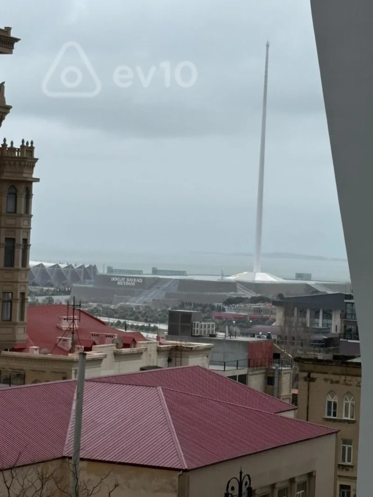 Kirayə verilir 2 otaqlı yeni tikili 70 m²