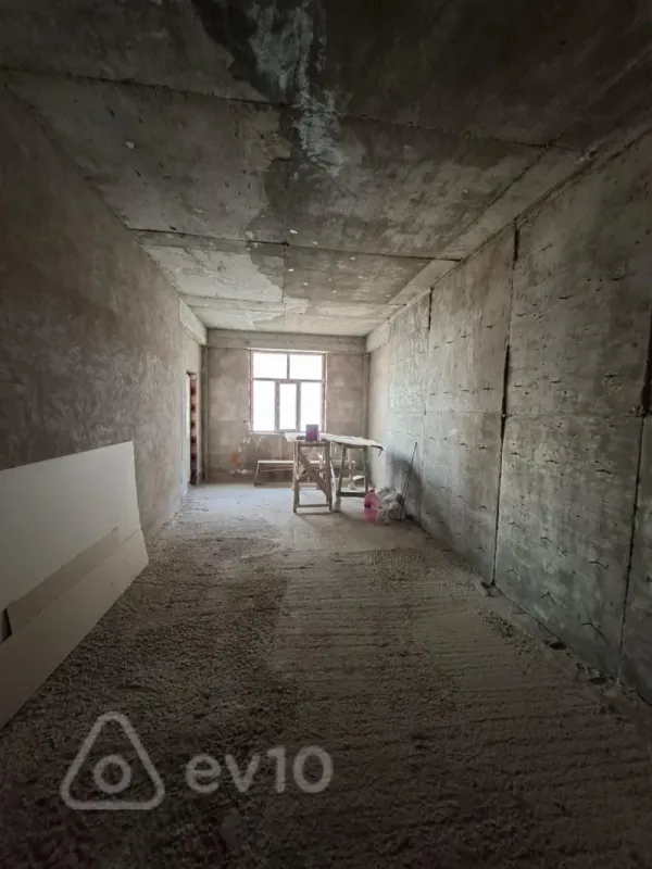 Satılır 2 otaqlı yeni tikili 92 m²