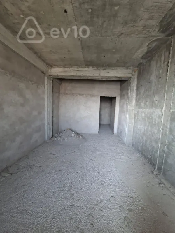 Satılır 2 otaqlı yeni tikili 92 m²