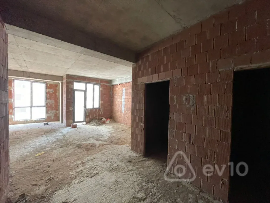 Satılır 1 otaqlı yeni tikili 63 m²