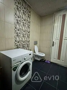 Kirayə verilir 3 otaqlı yeni tikili 110 m²