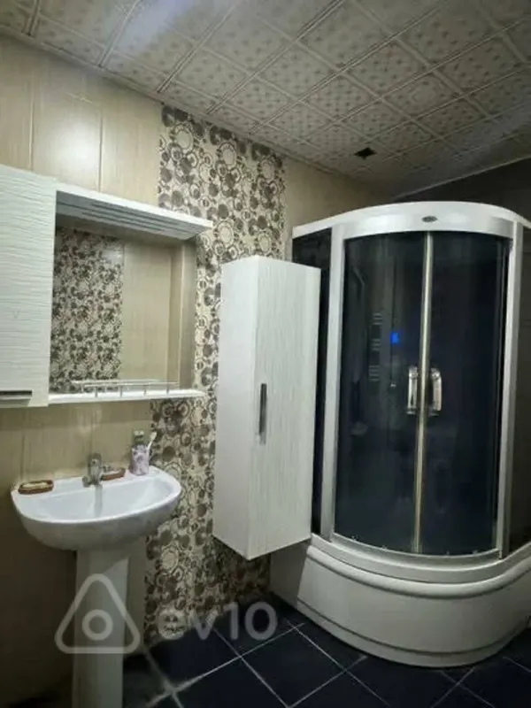 Kirayə verilir 3 otaqlı yeni tikili 110 m²