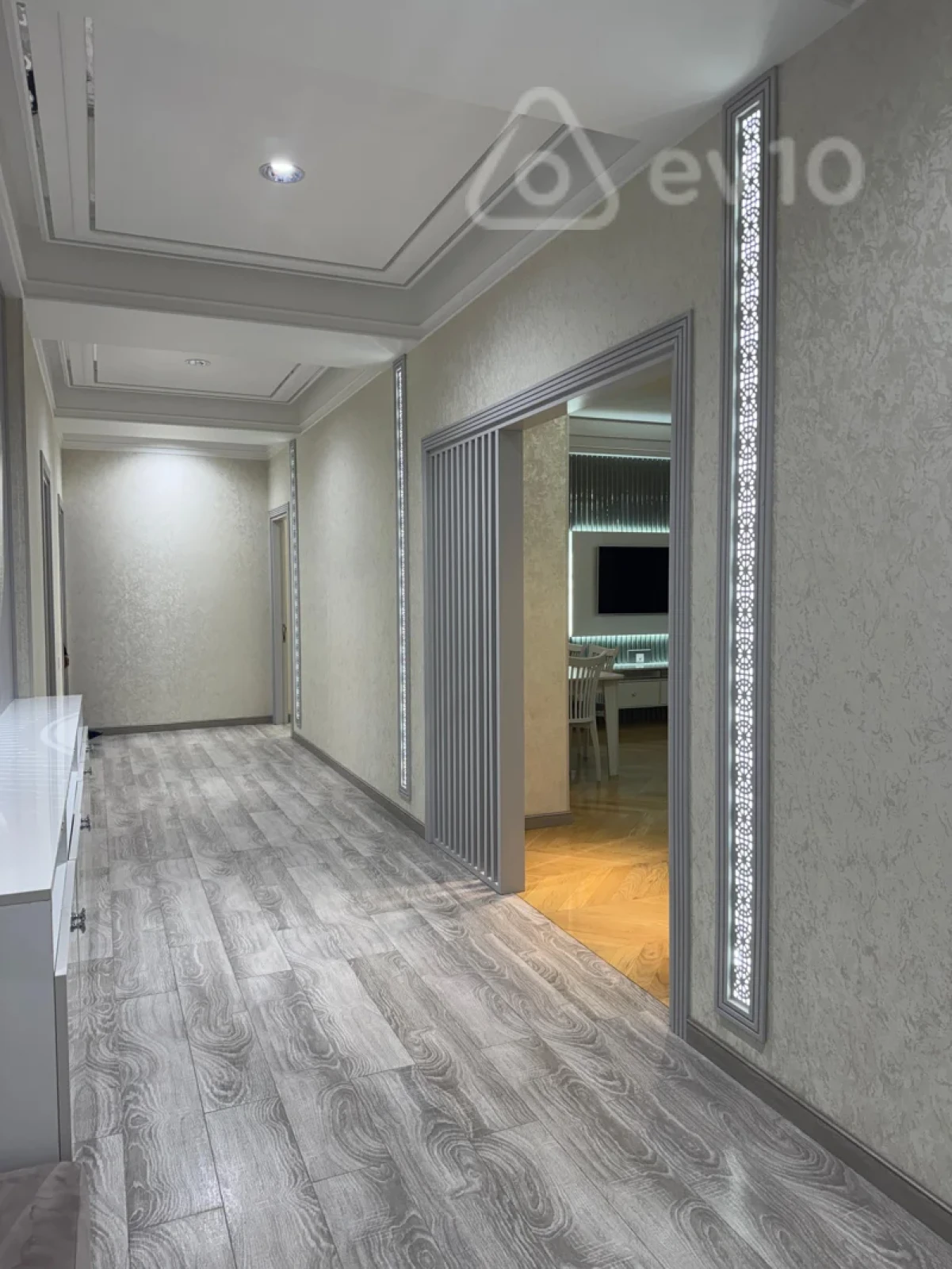 Kirayə verilir 3 otaqlı yeni tikili 180 m²