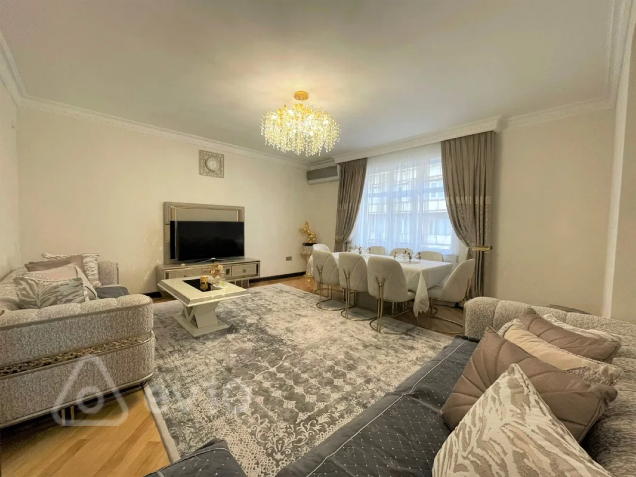Satılır 3 otaqlı yeni tikili 131 m²