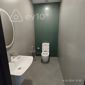 Kirayə verilir 2 otaqlı ofis 130 m²