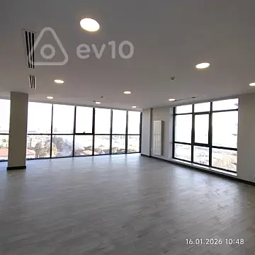 Kirayə verilir 2 otaqlı ofis 130 m² — Bakı, Nərimanov 2 otaq 130.00 m²