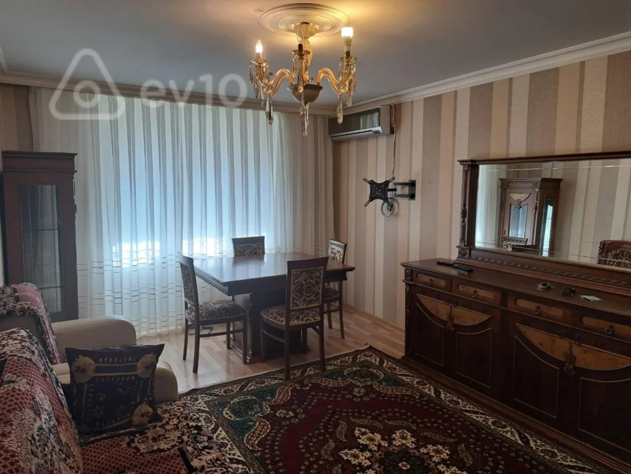 Satılır 3 otaqlı köhnə tikili 71 m²