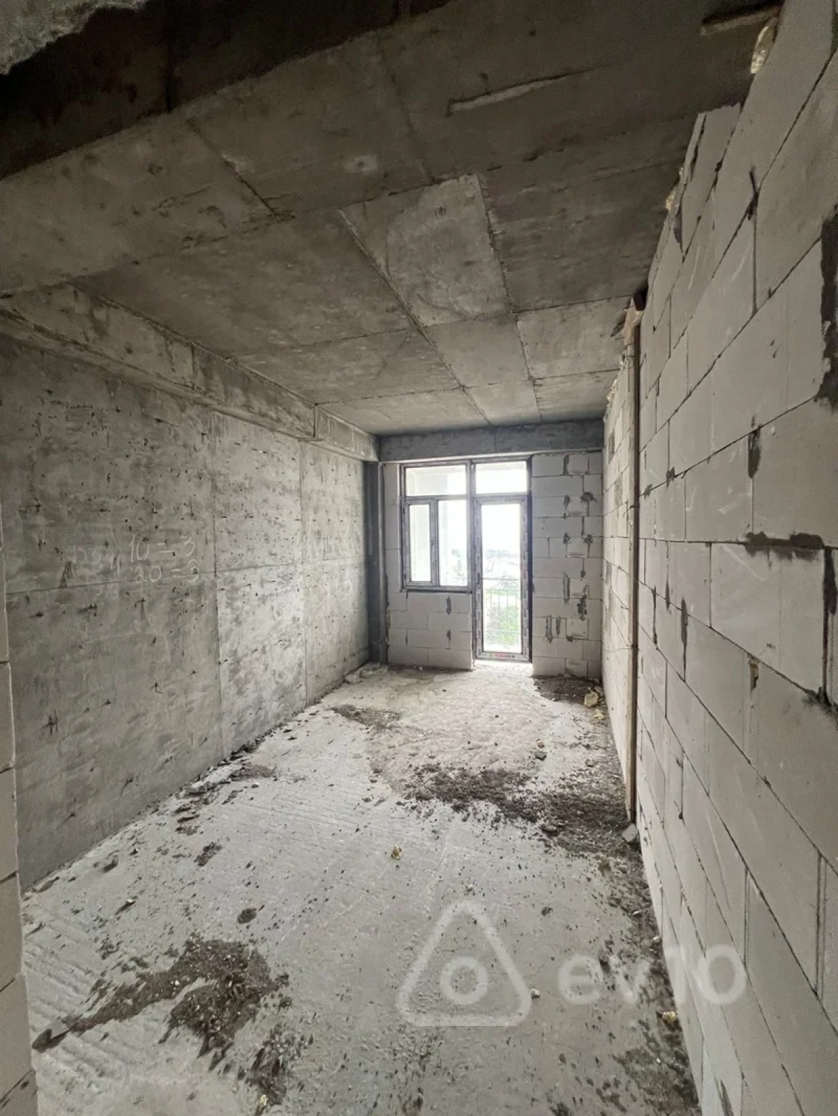 Satılır 2 otaqlı yeni tikili 88 m²