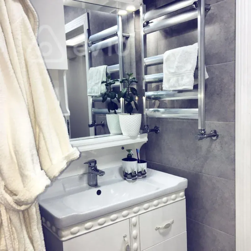 Satılır 2 otaqlı yeni tikili 75 m²