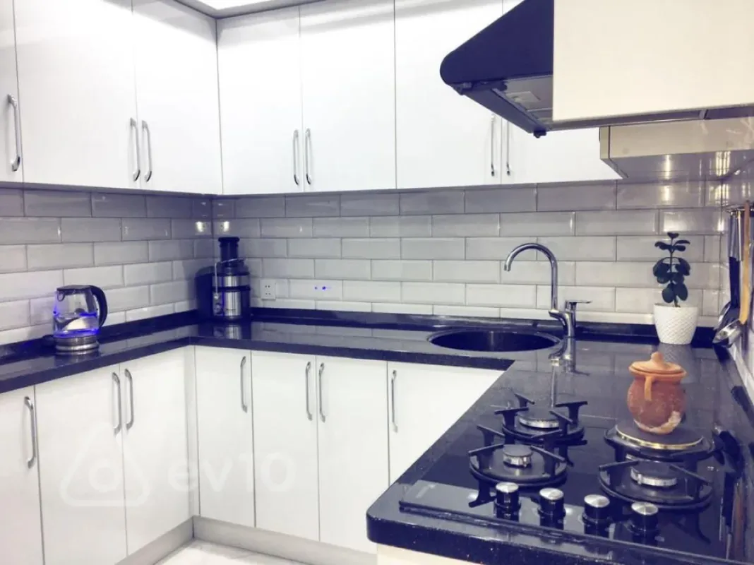 Satılır 2 otaqlı yeni tikili 75 m²