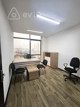 Kirayə verilir 1 otaqlı ofis 20 m² — Bakı, Binəqədi 1 otaq 20.00 m²