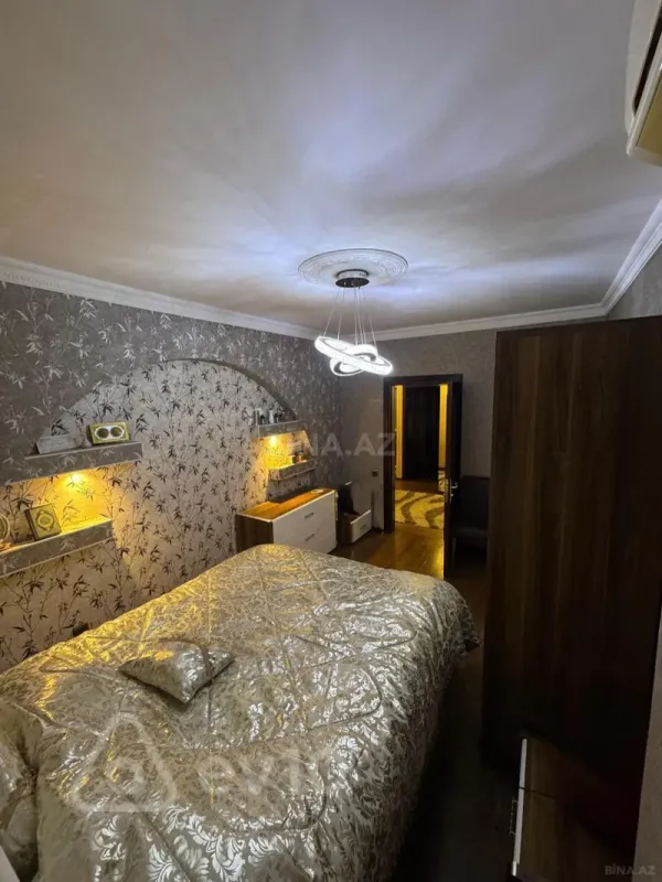 Satılır 3 otaqlı köhnə tikili 75 m²
