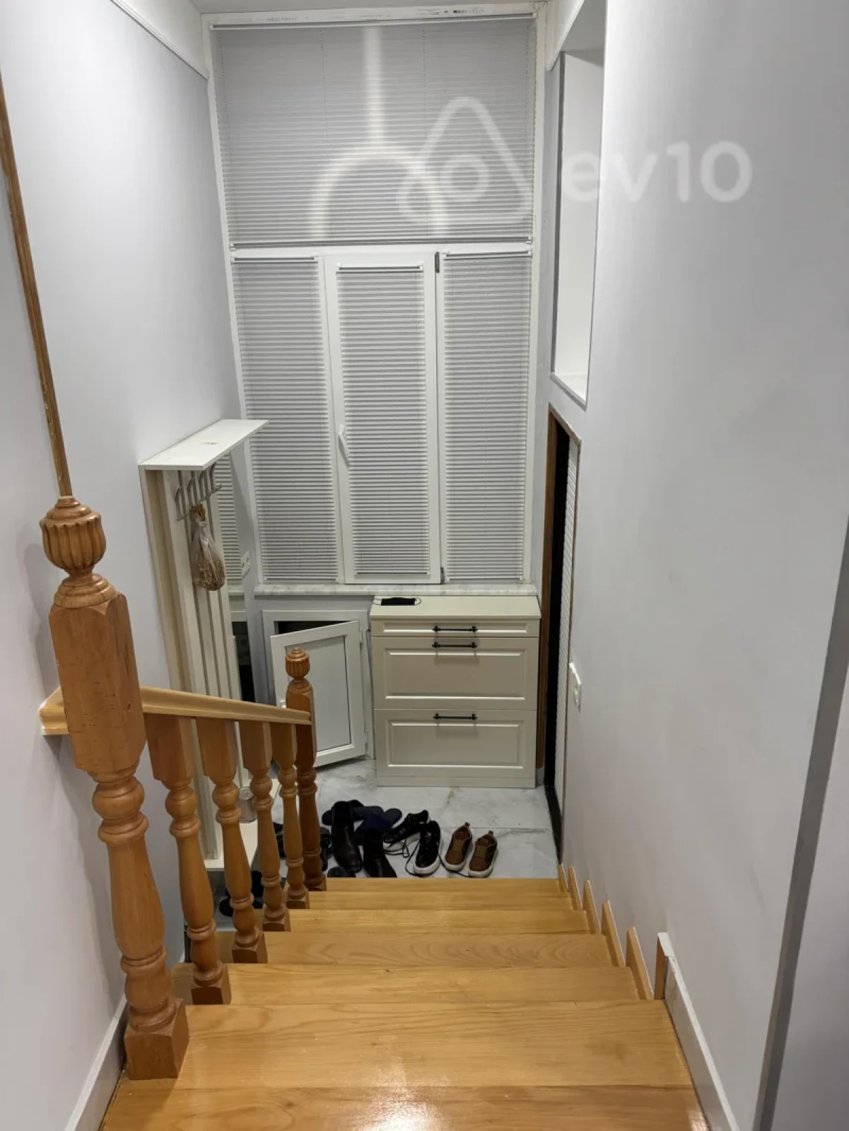 Kirayə verilir 2 otaqlı köhnə tikili 80 m²