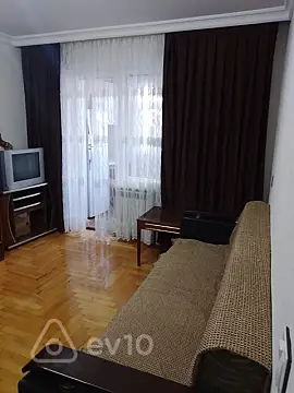 Kirayə verilir 3 otaqlı yeni tikili 67 m²