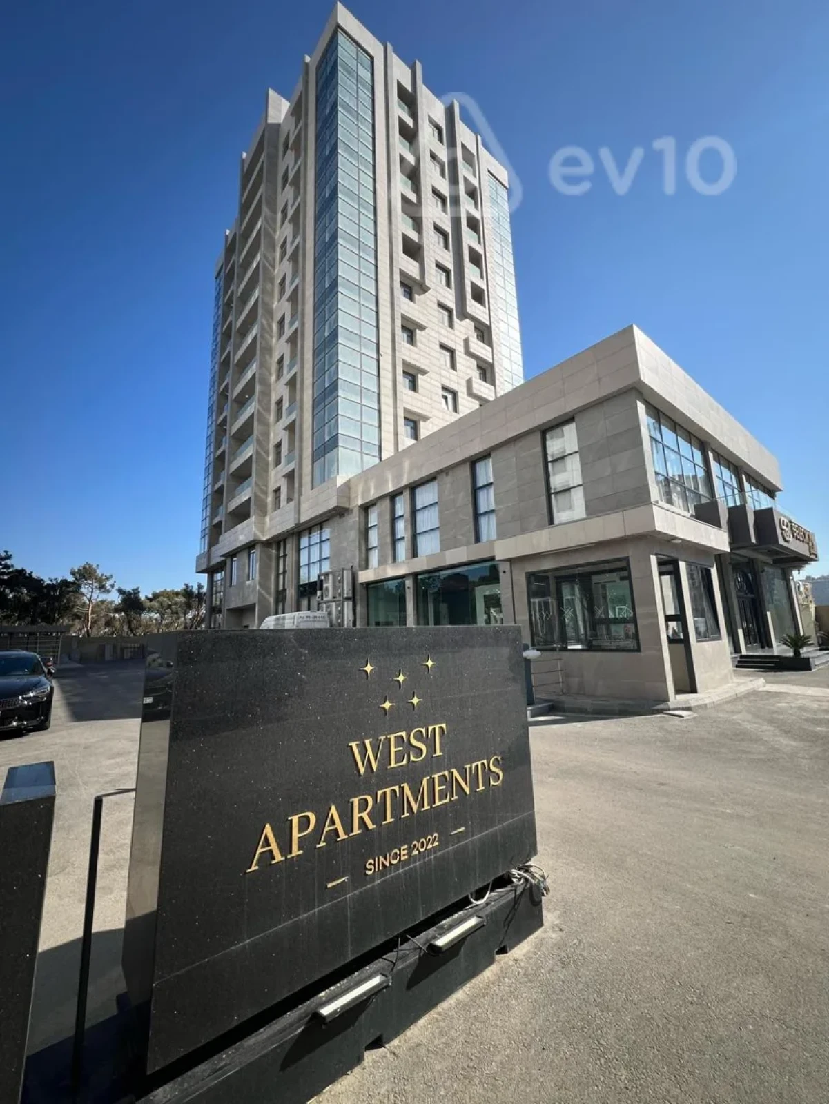 Kirayə verilir 2 otaqlı yeni tikili 75 m²