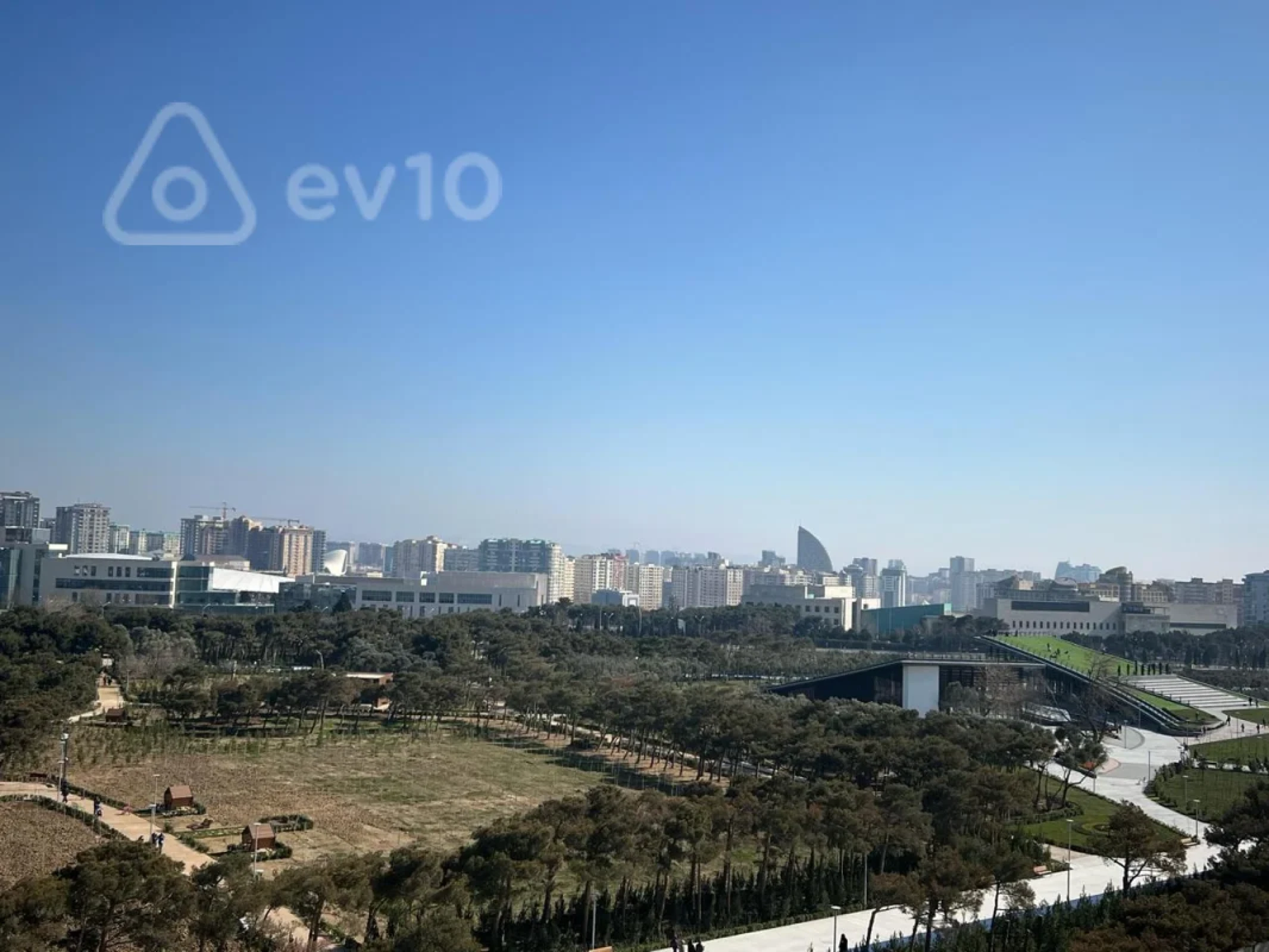 Kirayə verilir 2 otaqlı yeni tikili 75 m²