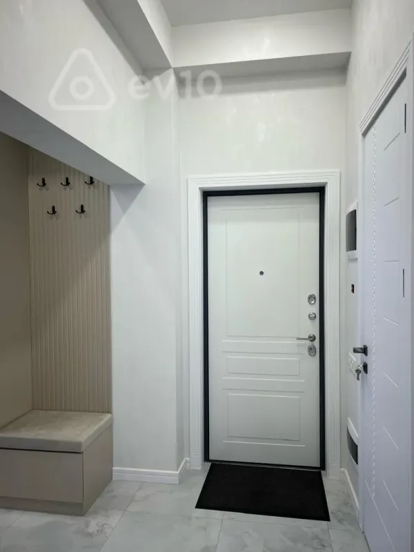 Kirayə verilir 2 otaqlı yeni tikili 75 m²