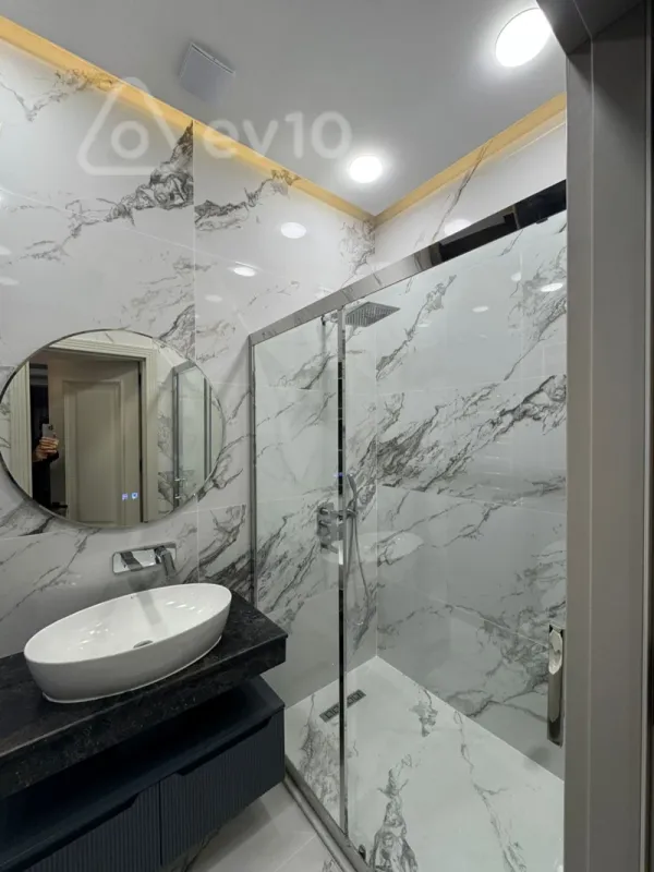 Kirayə verilir 3 otaqlı yeni tikili 130 m²