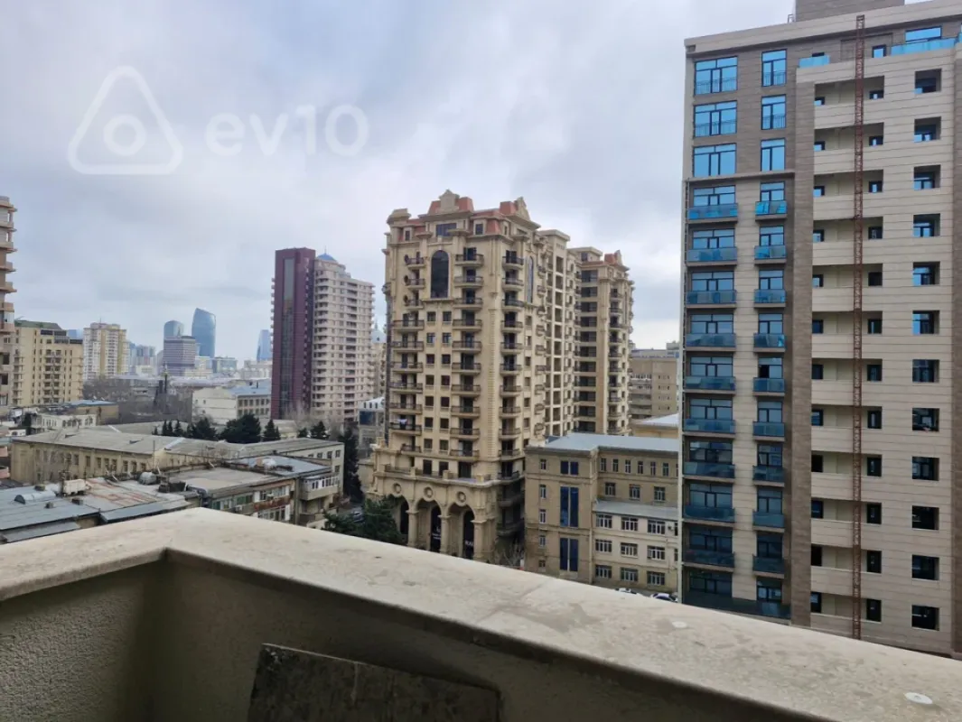 Satılır 2 otaqlı yeni tikili 66 m²