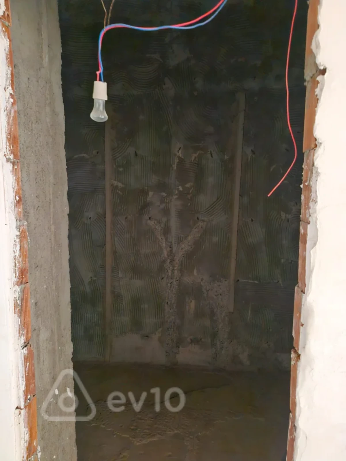 Satılır 2 otaqlı yeni tikili 66 m²