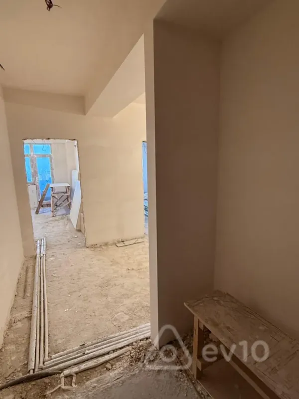 Satılır 4 otaqlı yeni tikili 156 m²
